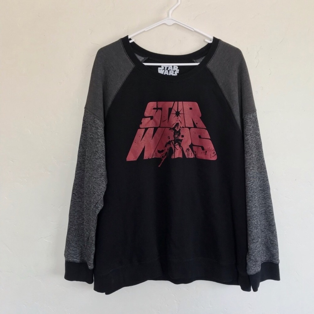 Star Wars sweatshirt